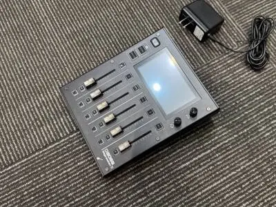 BOSS GCS-5 Gigcaster Streaming Mixer 2